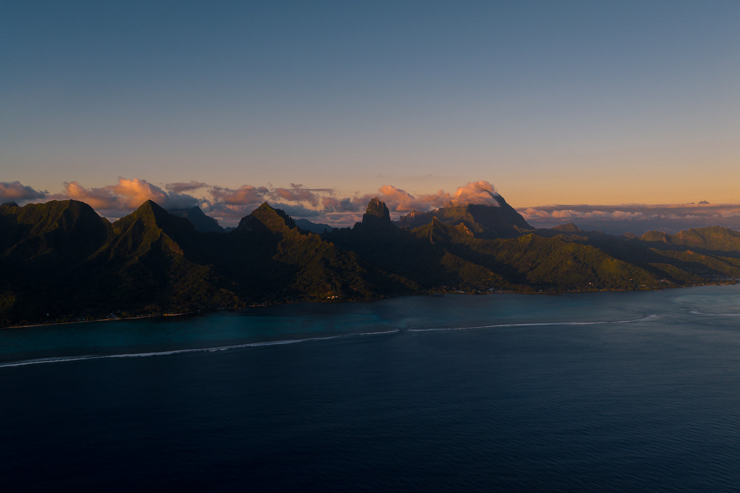 Mo'orea Whale Retreat 2026